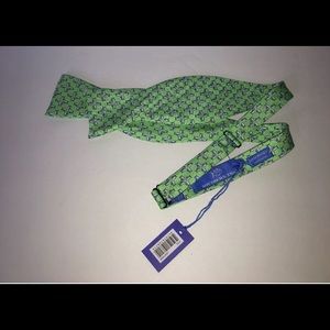 Southern Tide Mosaic Shipjack Bow Tie